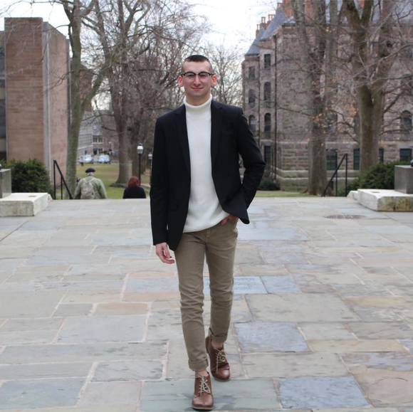 Meet your Posher, Zac - Picture 1 of 1